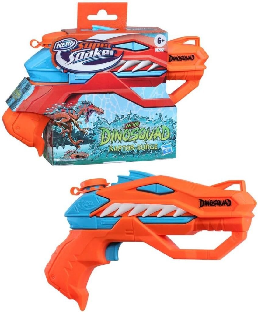 Nerf Super Soaker DinoSquad Raptor-Surge Water Blaster, Trigger-Fire Soakage for Outdoor Summer Water Games, for Youth, Teens, Adults